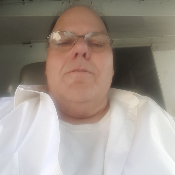 Jean's, shorts. Hats, handbags, foot wear - Picture 2 of 2